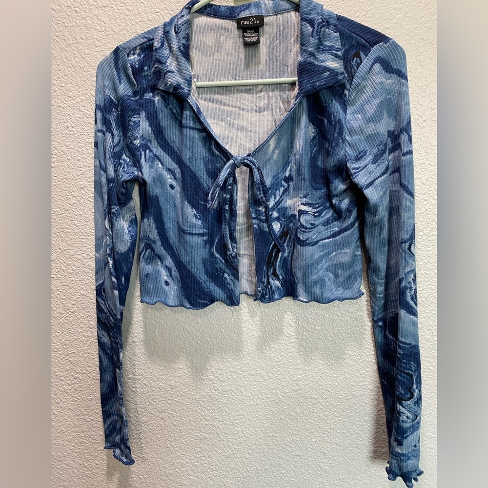 Blue marble cropped Rue 21 cover, brand new!